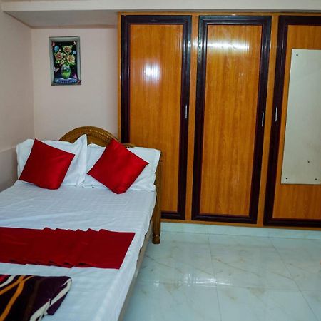 Apartamento Garuda Grand Tirupati Exterior foto