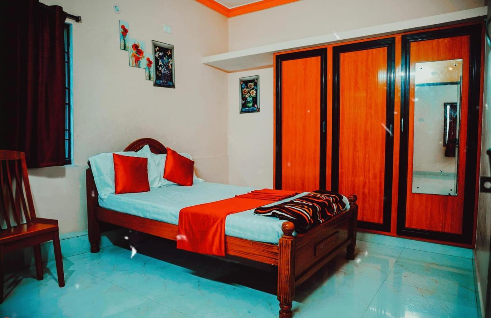 Apartamento Garuda Grand Tirupati Exterior foto
