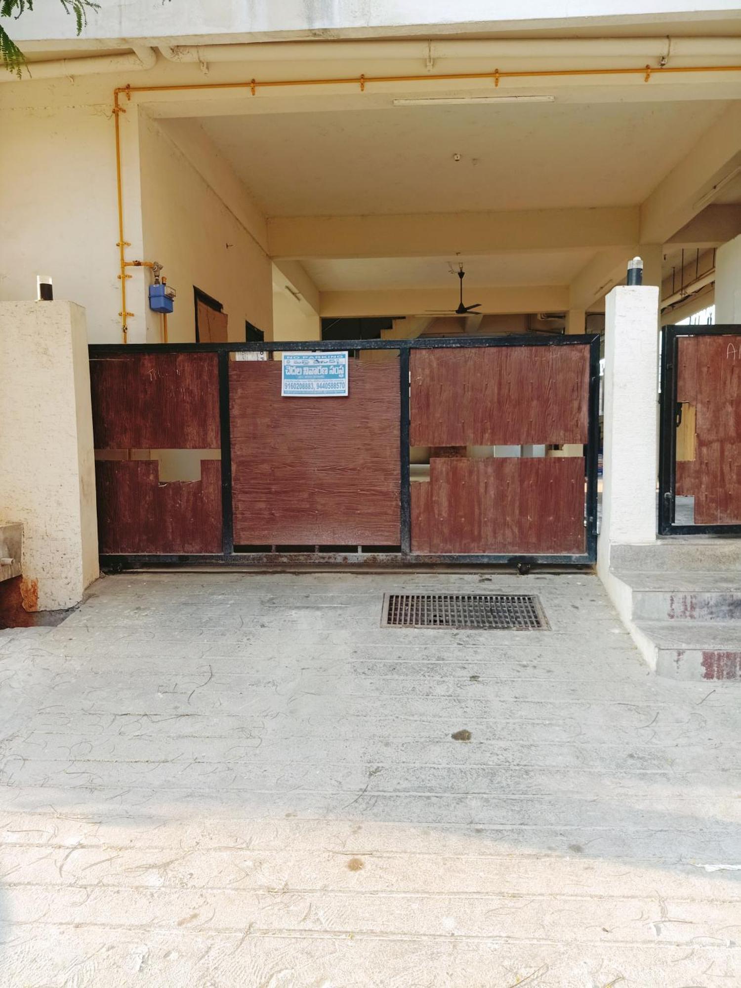 Apartamento Garuda Grand Tirupati Exterior foto